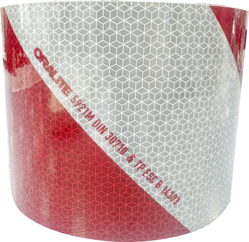 Reflexfilm Chevron 141mm. Rulle 45,7 meter. Högreflekterande.
